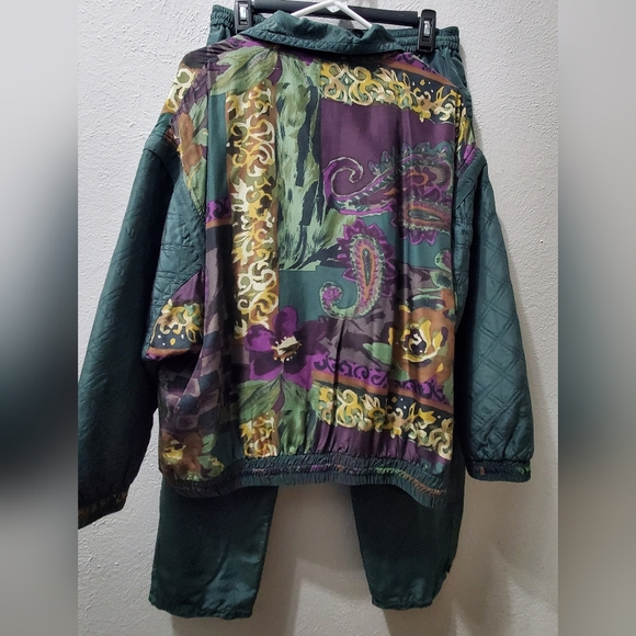 100% silk jogging pant suit. Vintage. - Picture 12 of 16